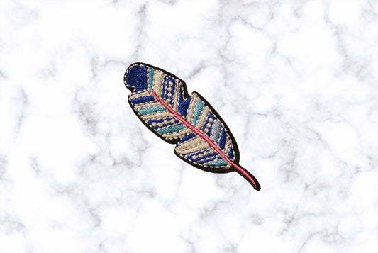 Colorful Feather Iron/Sew-On Embroidered Patch Applique diy - Birds Wing Animal - Emblems Costumes Cosplay Patches for Clothing Vest Jacket