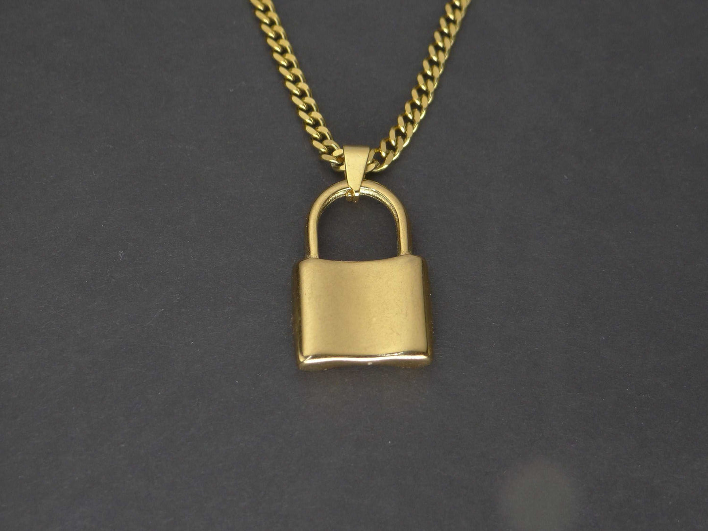 CRW Lock Necklace with 3mm miami cuban link chain in gold - Latch Necklaces for Women - Hip Hop Necklace for Men - Necklace with Pendant