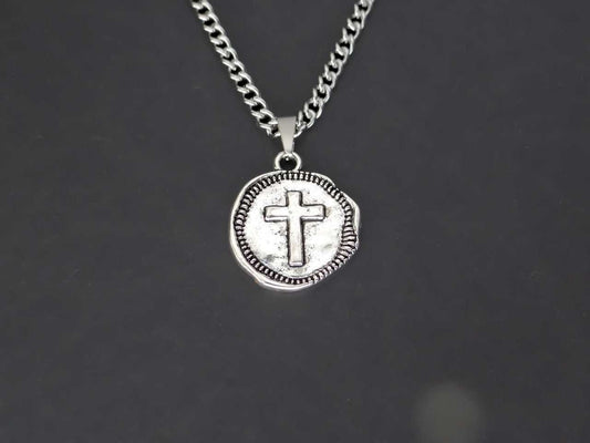 CRW Cross Coin Necklace with 1.8mm curb chain in silver - Religious Necklaces for Women - Pattern Necklace for Men - Necklace with Pendant