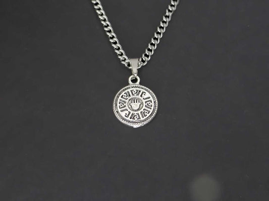 CRW Fatima Hand Necklace with 1.8mm curb chain in silver - Coin Necklaces for Women - Shiva Pattern Necklace for Men - Necklace with Pendant
